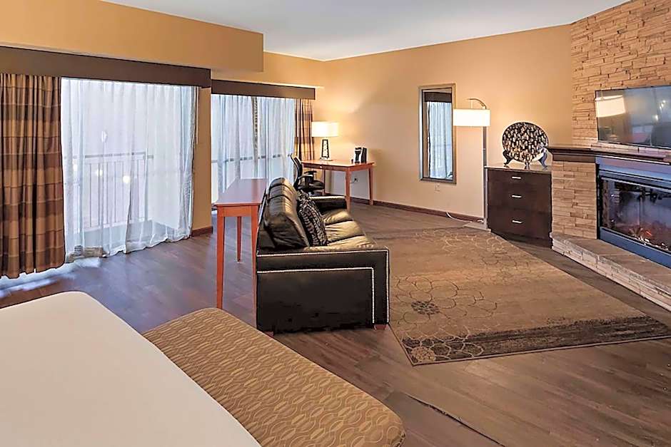 Wyndham Bloomington - Mall of America