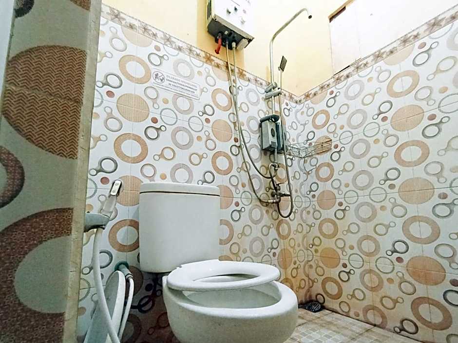 Reddoorz at El Shaday Homestay Banyuwangi