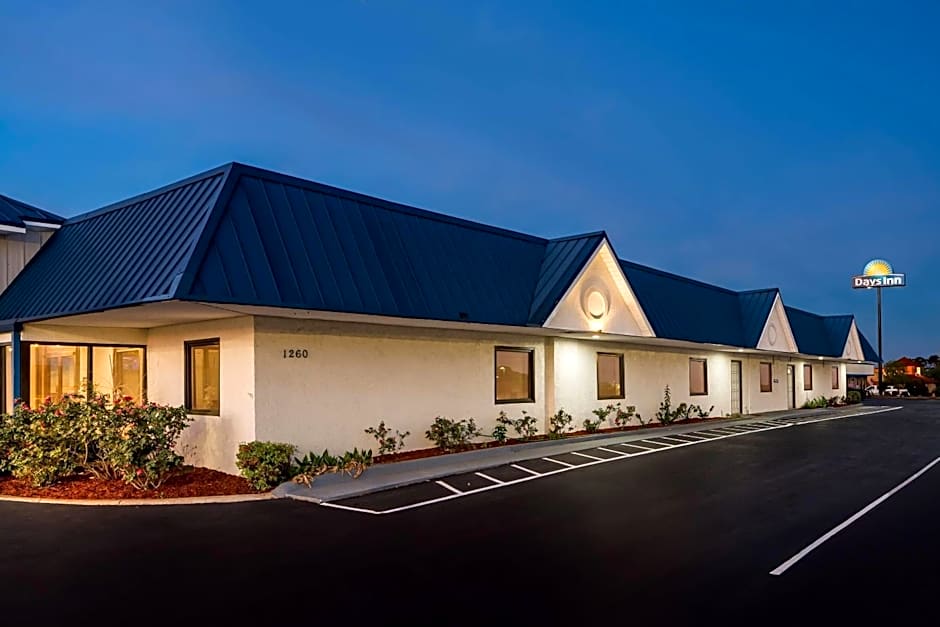 Days Inn by Wyndham Troy