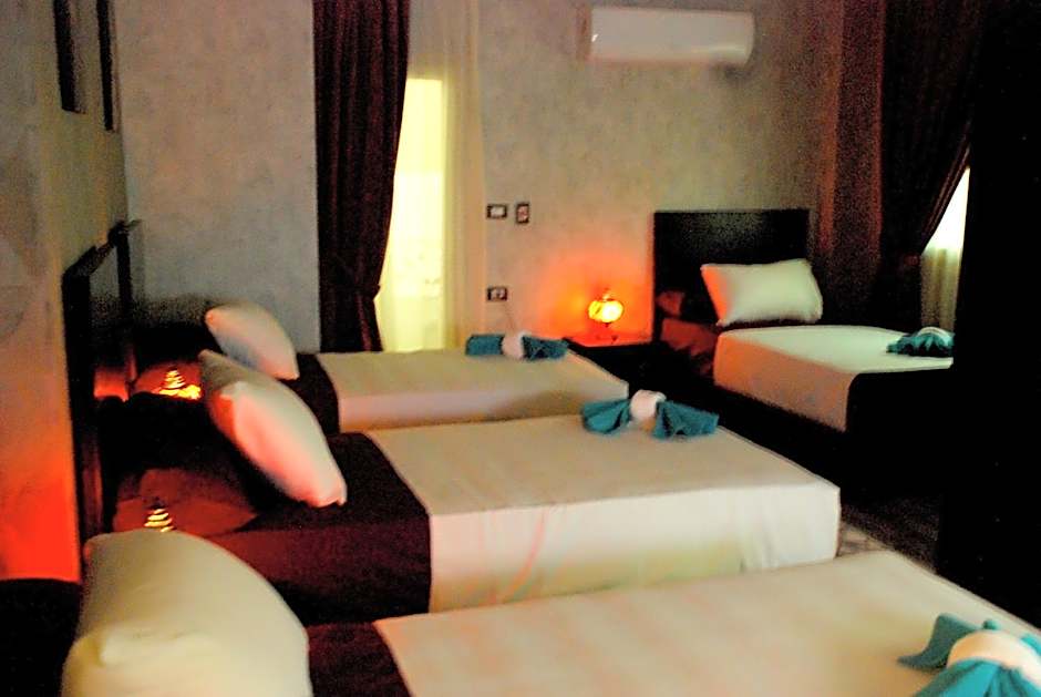 Pyramids Planet Hotel