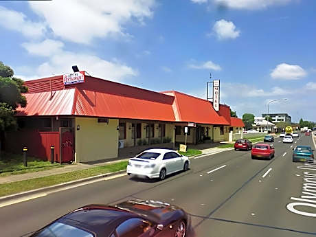 Liberty Plains Motor Inn