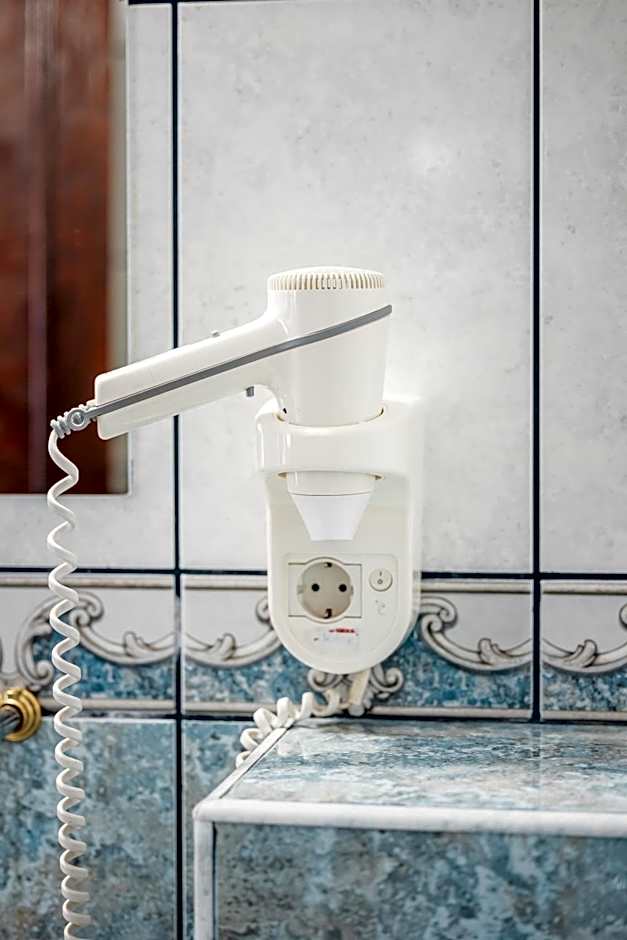 Hotel Imparatul Romanilor