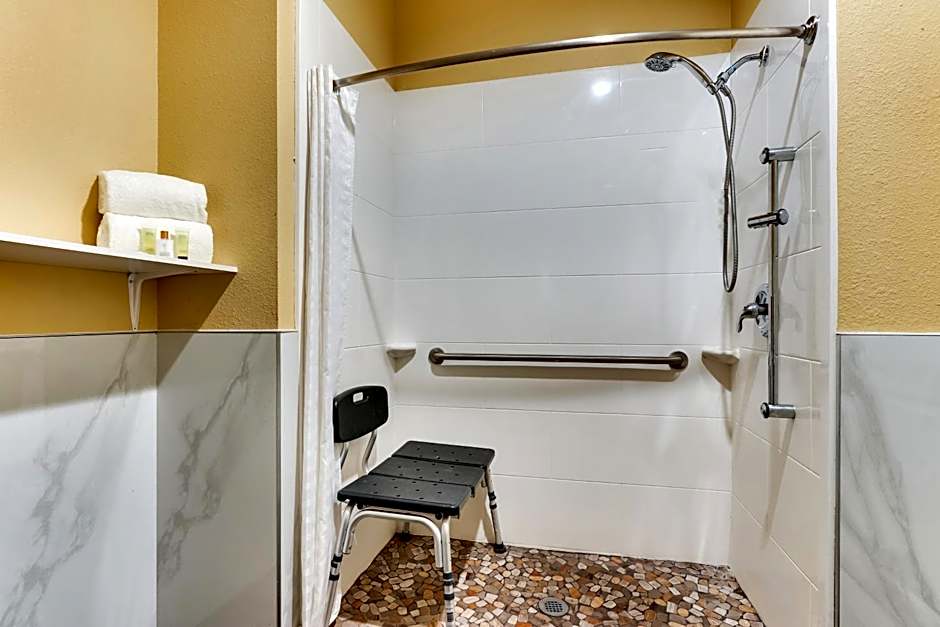 Captains Quarters Inn