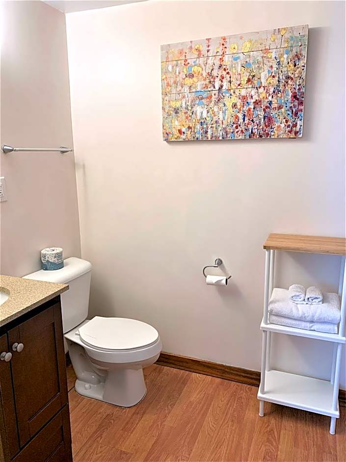 Hotel Kitsmiller on Main