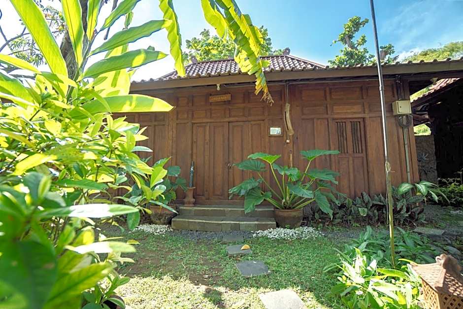 Tembi - Historical Home