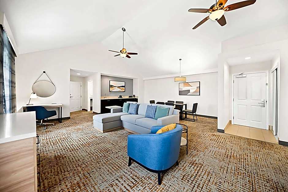 Hampton Inn By Hilton Morgan Hill