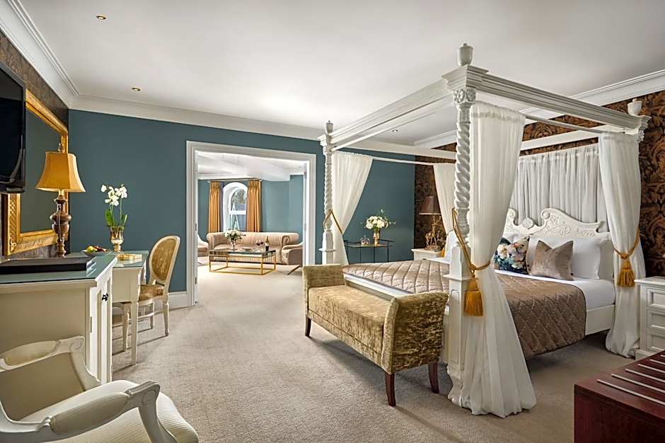 Photo 1 of 5 of Junior Suite