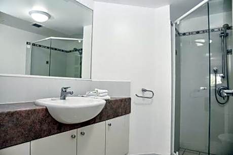 Three-Bedroom Superior Apartment