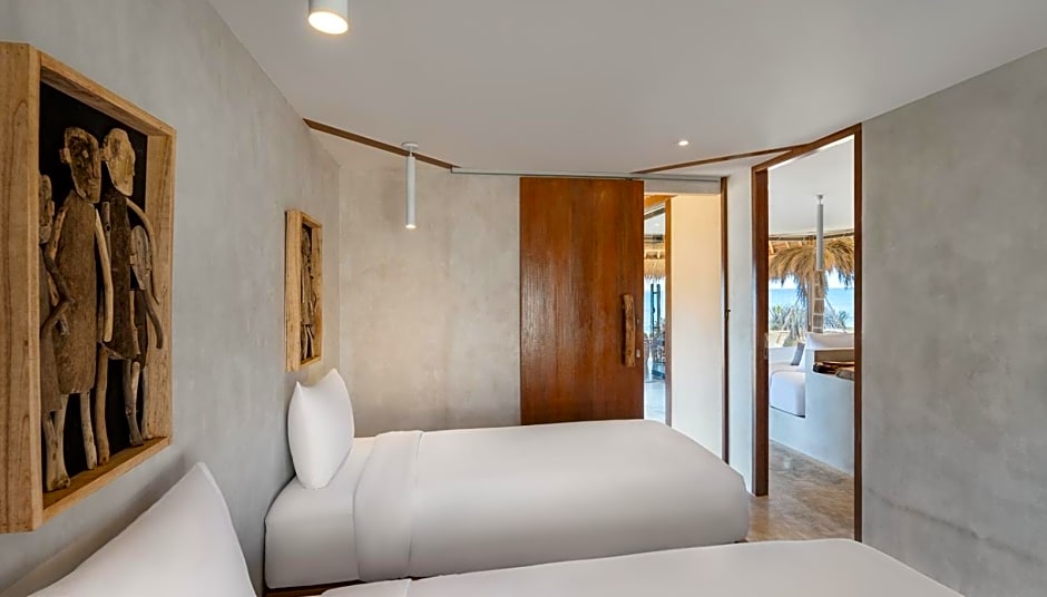 Bleu MATHIS Gili Asahan