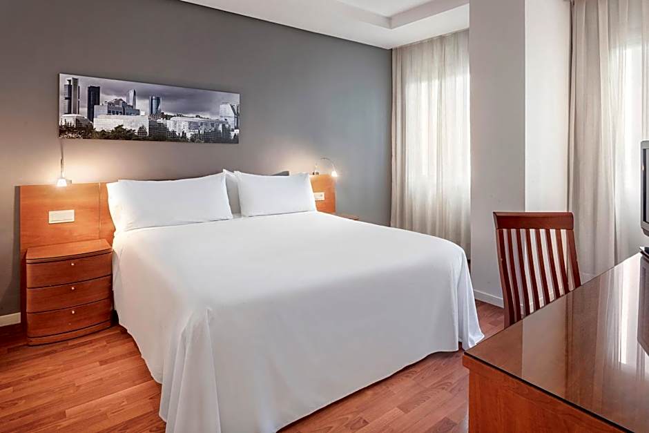 Hotel Madrid Chamartín Affiliated by Meliá