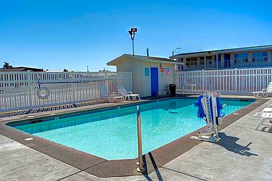Motel 6-Bend, OR