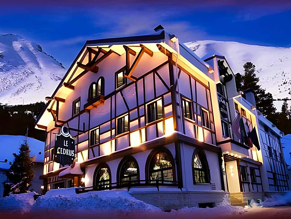 Le Cedrus Hotel