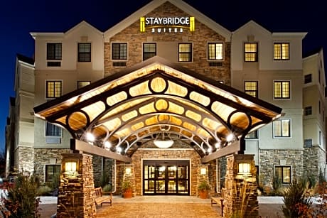 Staybridge Suites Dearborn Mi By IHG