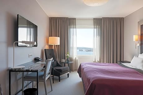 Deluxe Double Room with Sea View