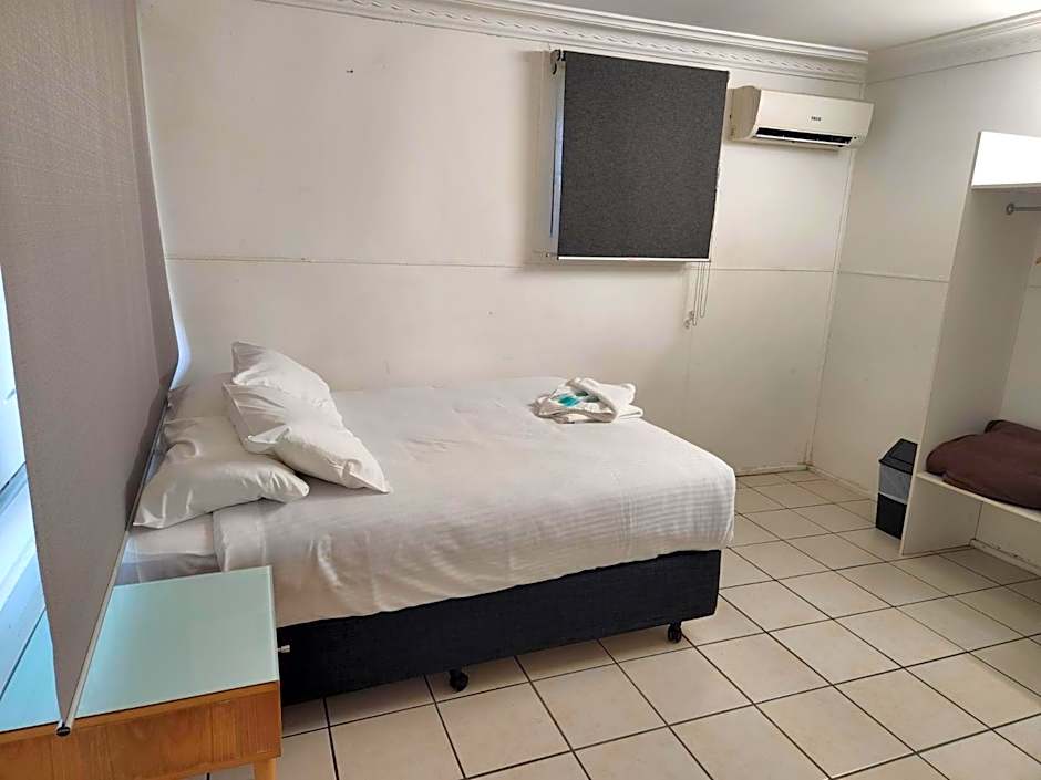 Glenwood Tourist Park & Motel