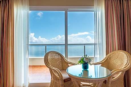 Double or Twin Sea View 2 AD 1 CH
