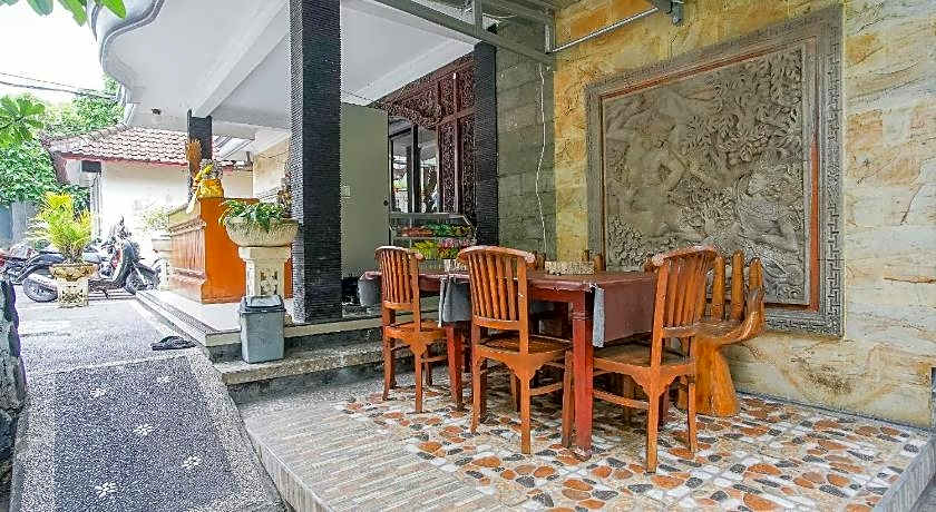 Mahendra Beach Inn