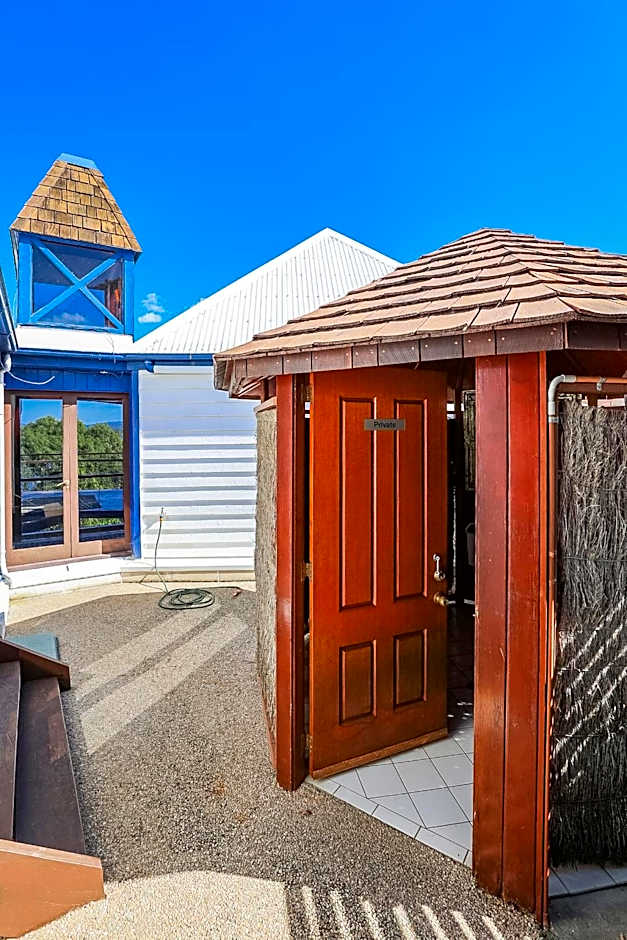 1770 Sovereign Lodge Retreat