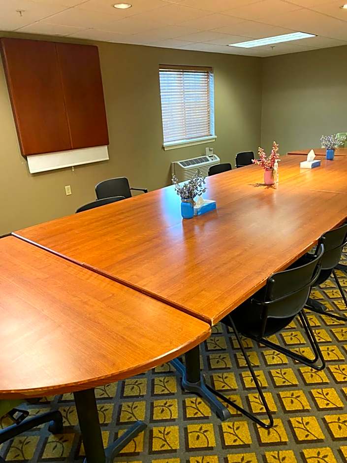 Candlewood Williamsport By IHG