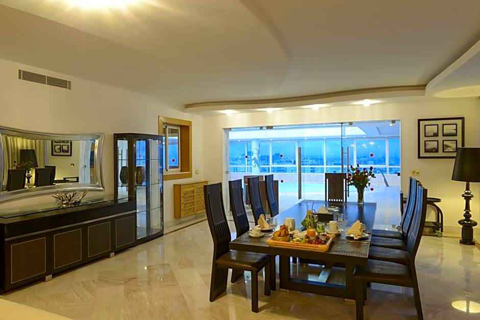 The Penthouse Suites Hotel