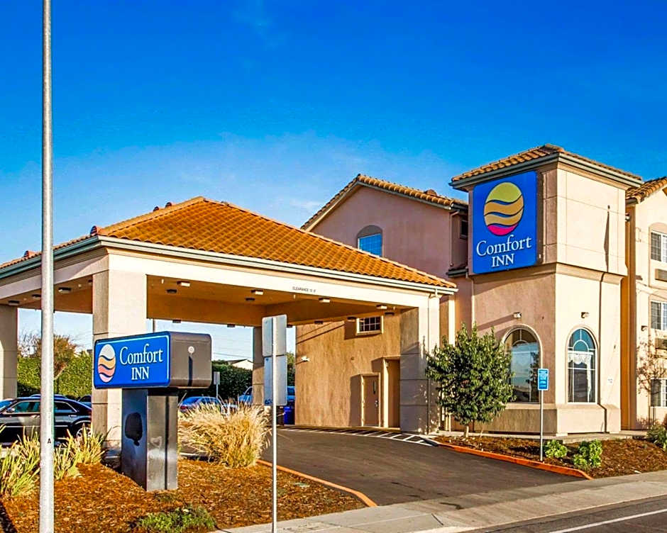 Photo 1 of 31 of Comfort Inn Watsonville