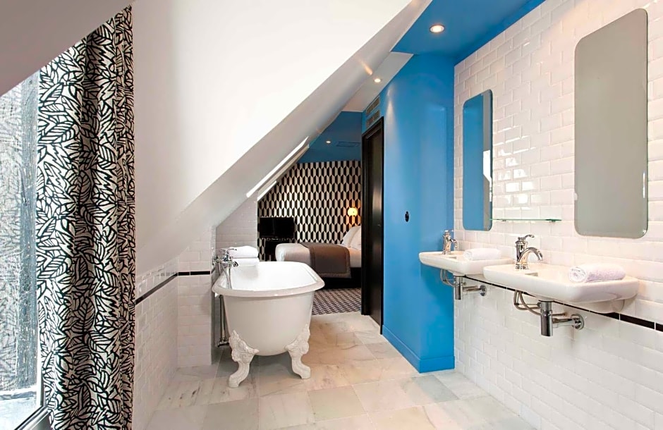 Hotel Emile