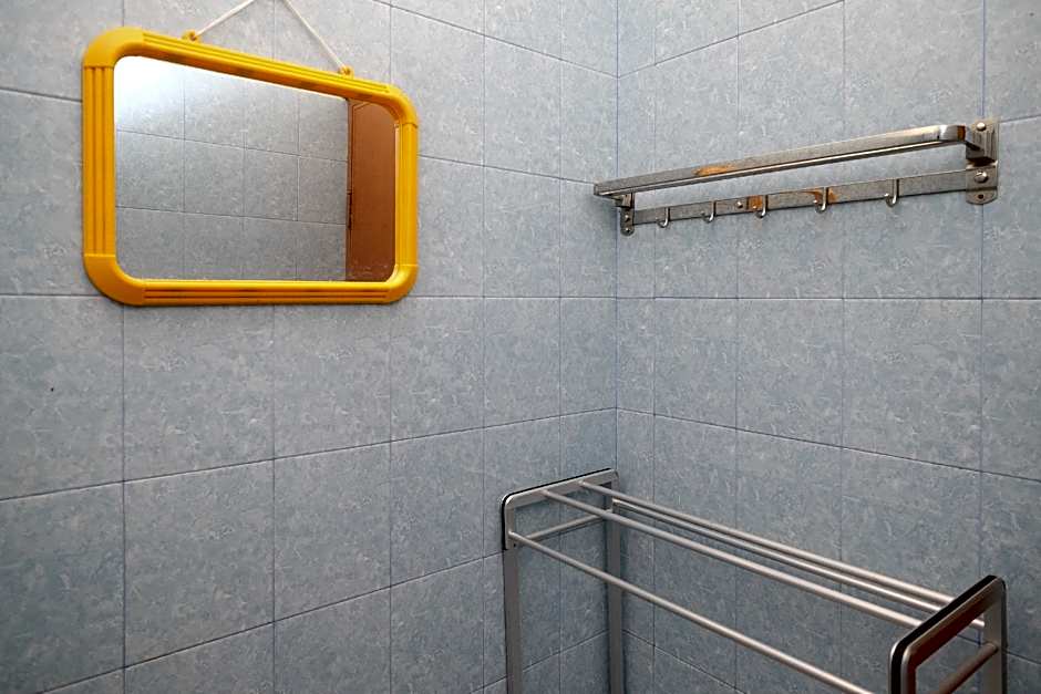 RedDoorz Syariah @ Griya Thamrin Manahan Solo