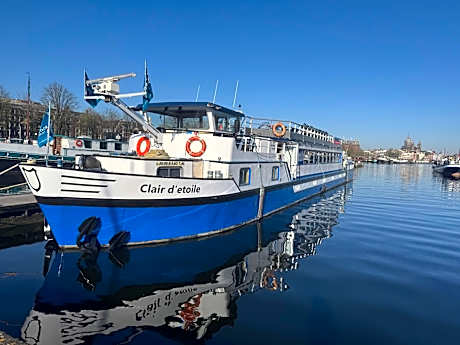 Botel Clair d'Etoile