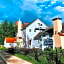 Fireside Inn & Hostel