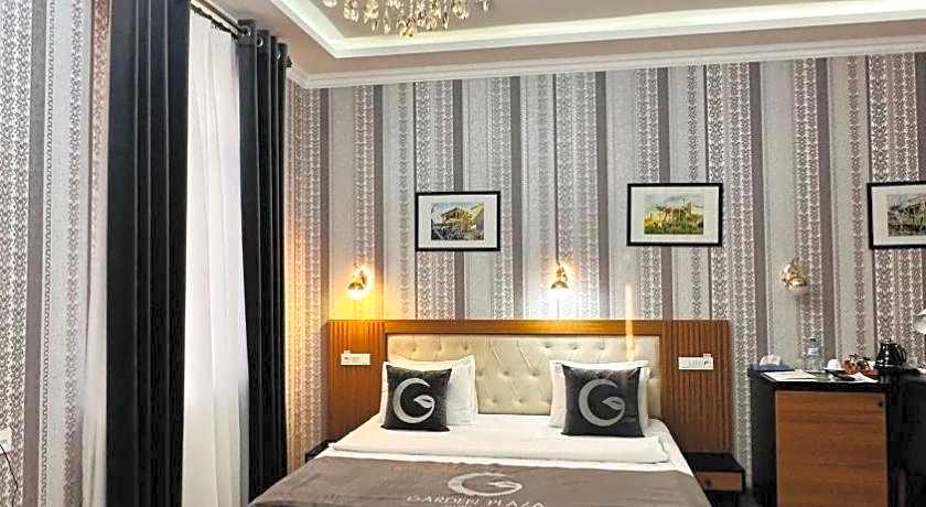 Garden Plaza Hotel