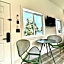 LOGE Westport