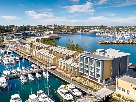 Be Fremantle Apartments