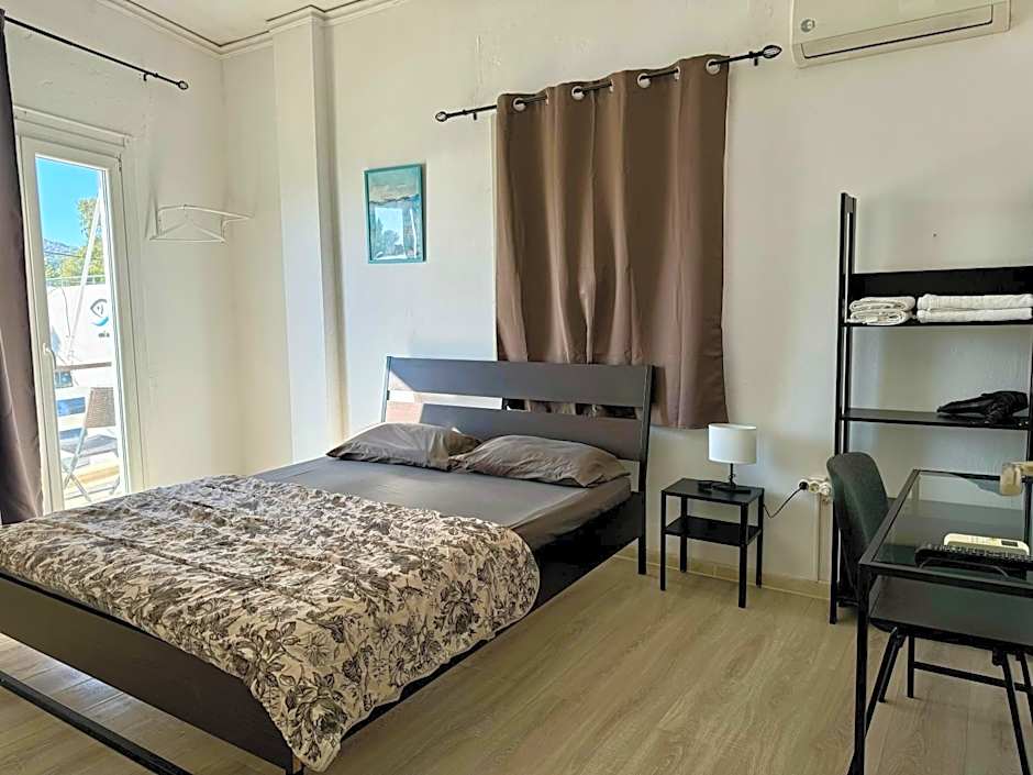 Starfish Seaside Studio