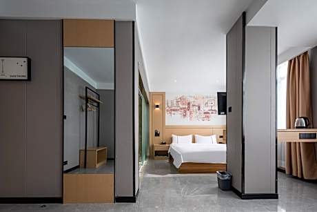 Dossen - Deluxe Bed Room