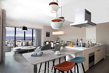 Three-Bedroom Corner Suite