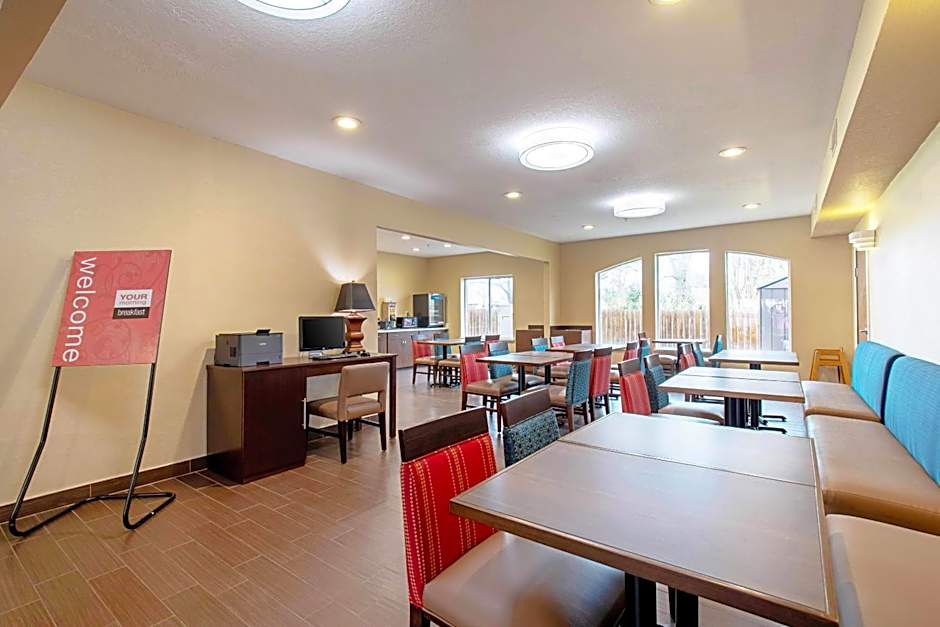 Comfort Inn & Suites Fredericksburg