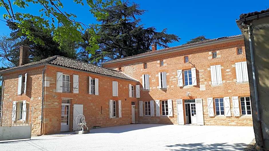 Le Jardin Des Cèdres