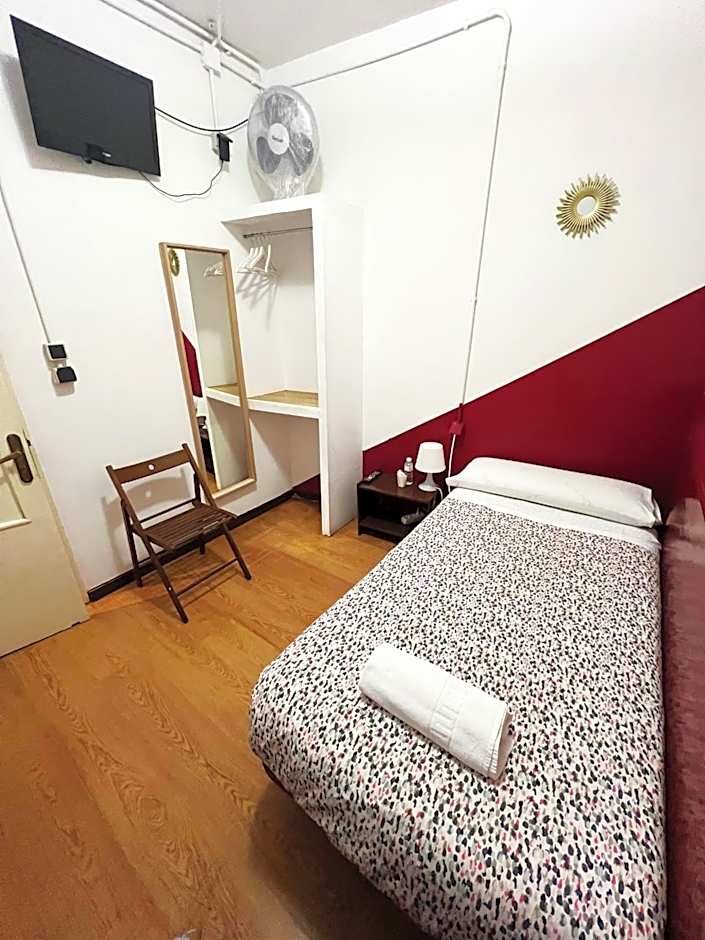 Hostal La Casa de La Plaza