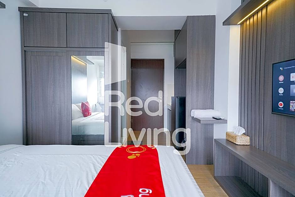 RedLiving Apartemen Gunung Putri Square - Sansan Room