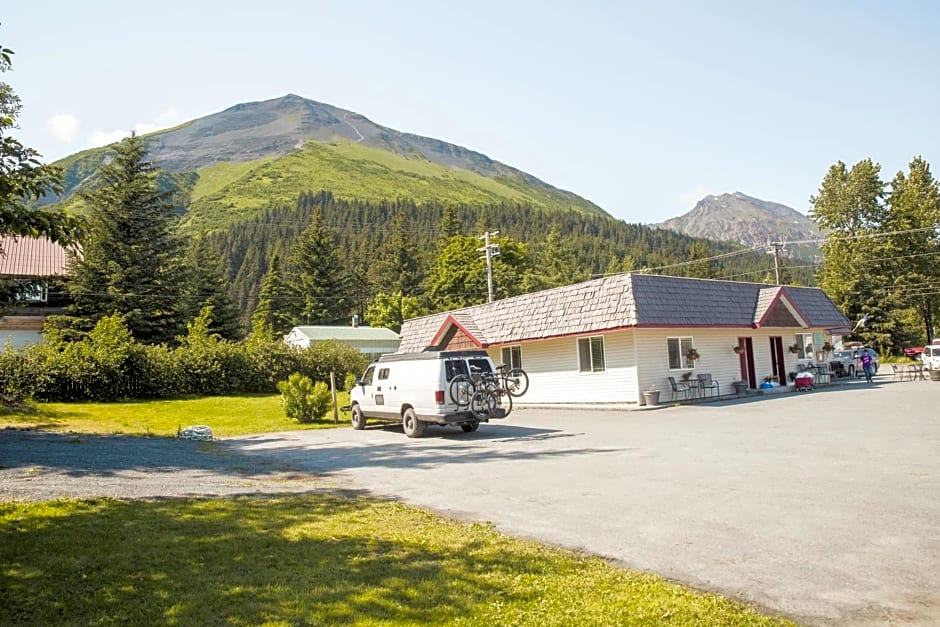 Trailhead Lodging