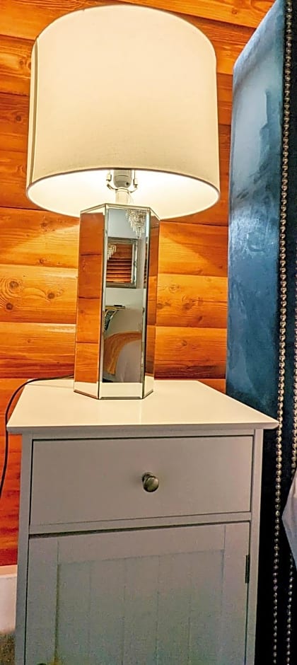 Kaoglen Apollo-Hot tub-Cairngorms-Pet friendly