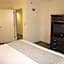 La Quinta Inn & Suites by Wyndham Boston Somerville