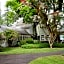 Lake Crescent Lodge