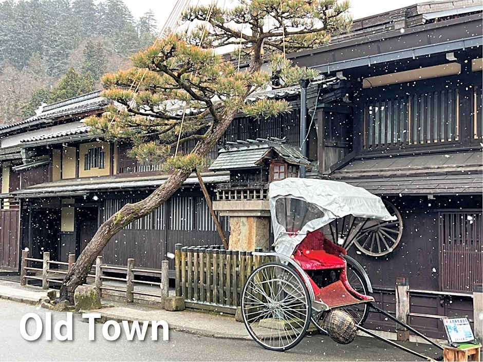 Backpackers Hida Takayama