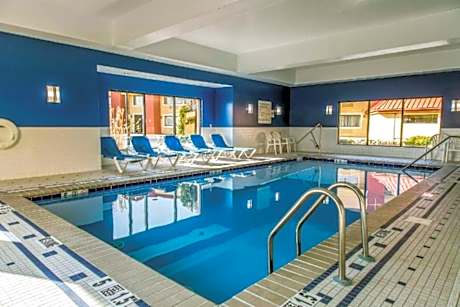 REGENCY INN & SUITES NEW LONDON MYSTIC