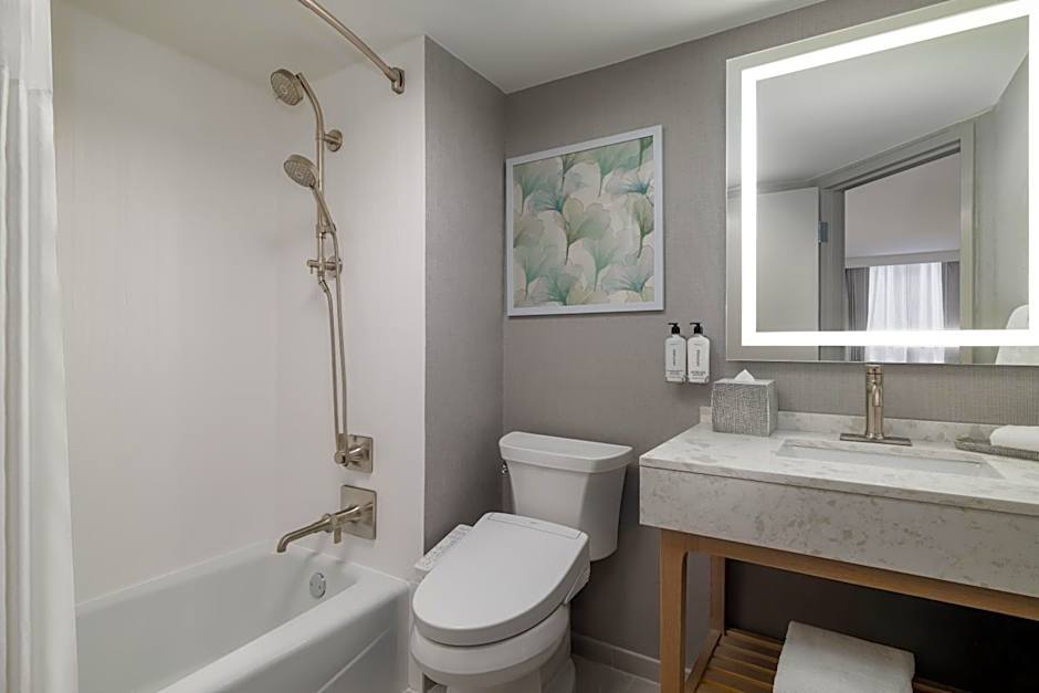 EVEN Hotel Detroit North - Troy