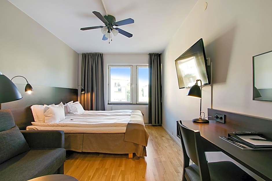 First Hotel Brommaplan