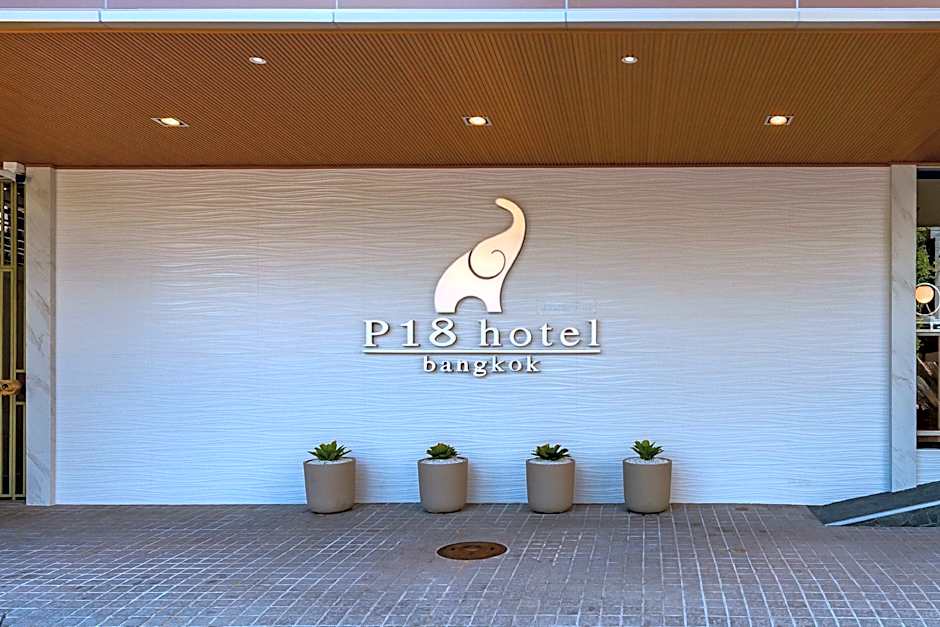 P18 Hotel