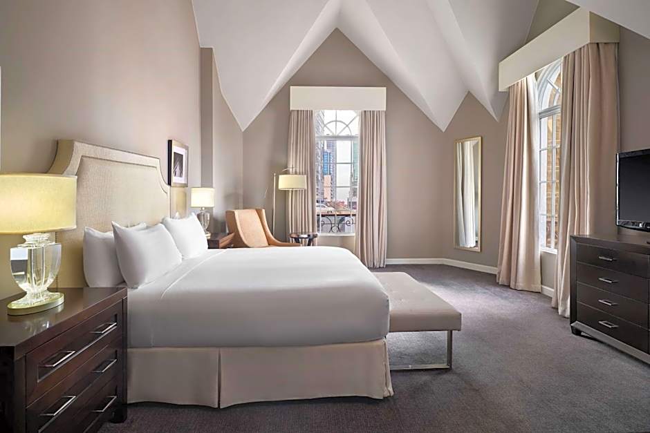 Bristol Panama, a Registry Collection Hotel