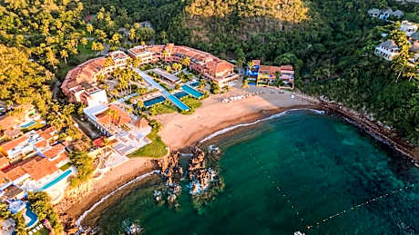 El Careyes Club & Residences